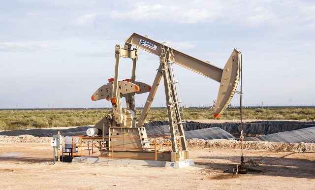 oilfield-643836_1280